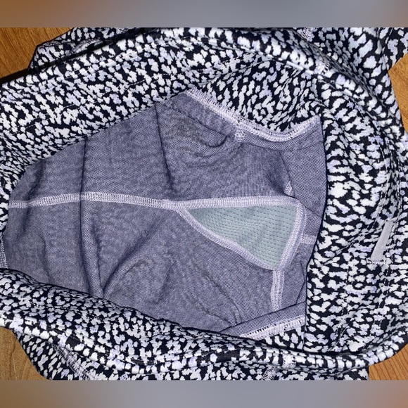 Athleta  size Small - Picture 4 of 5